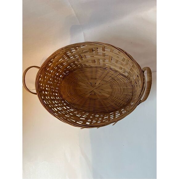 Wicker Basket  Easter Basket - Picture 2 of 11